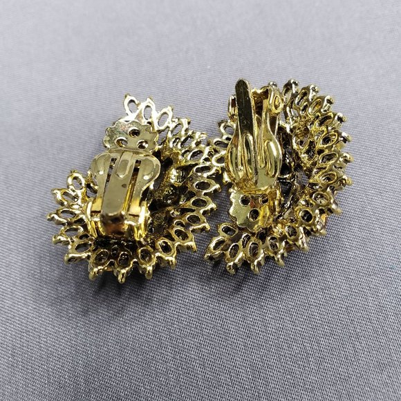 Womens Curved Clip On Earrings Light Brown White Rhinestones Gold Filigree 1" L - Picture 6 of 8